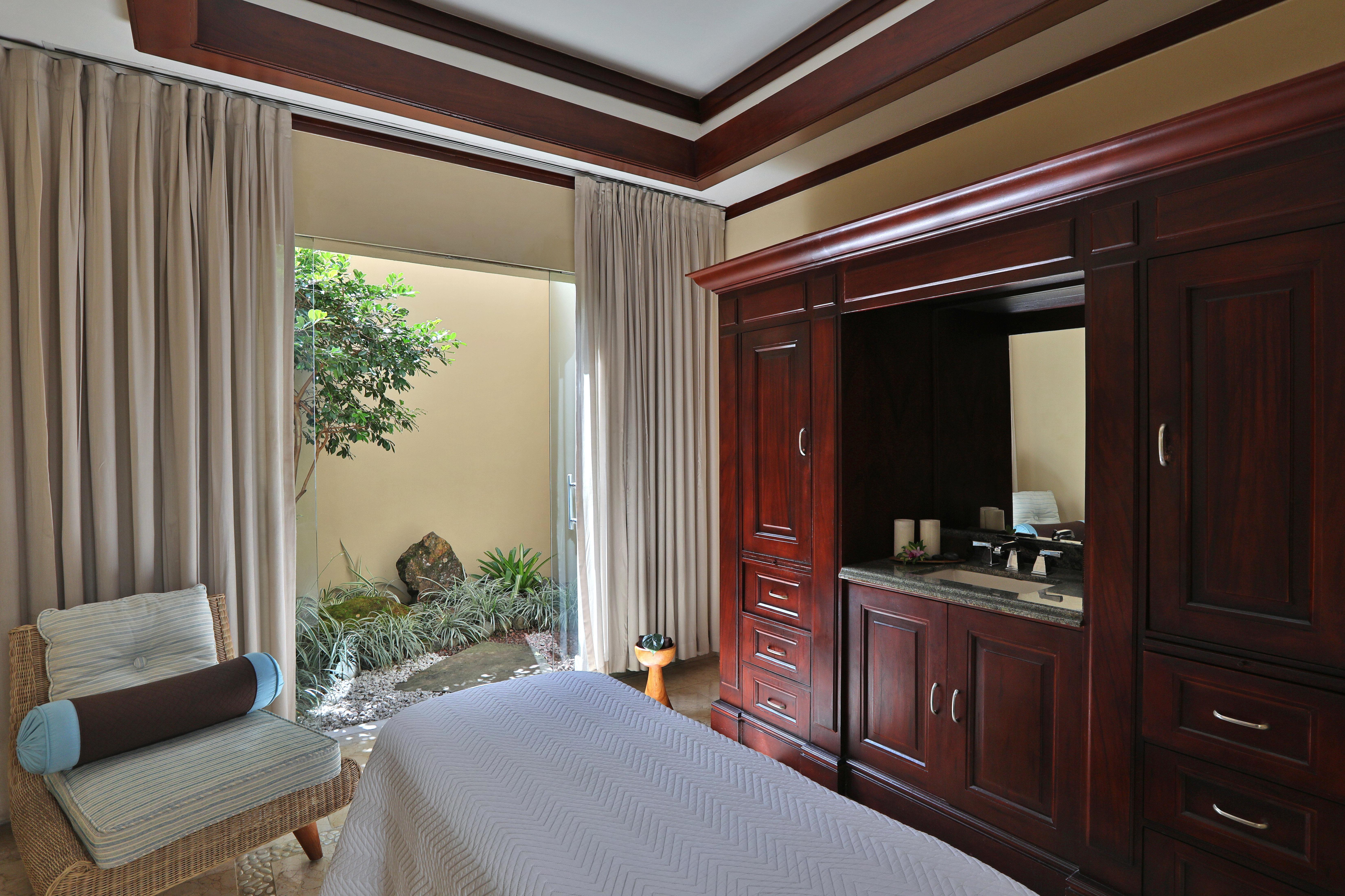 Intercontinental Costa Rica At Multiplaza Mall By Ihg San Jose  Bagian luar foto
