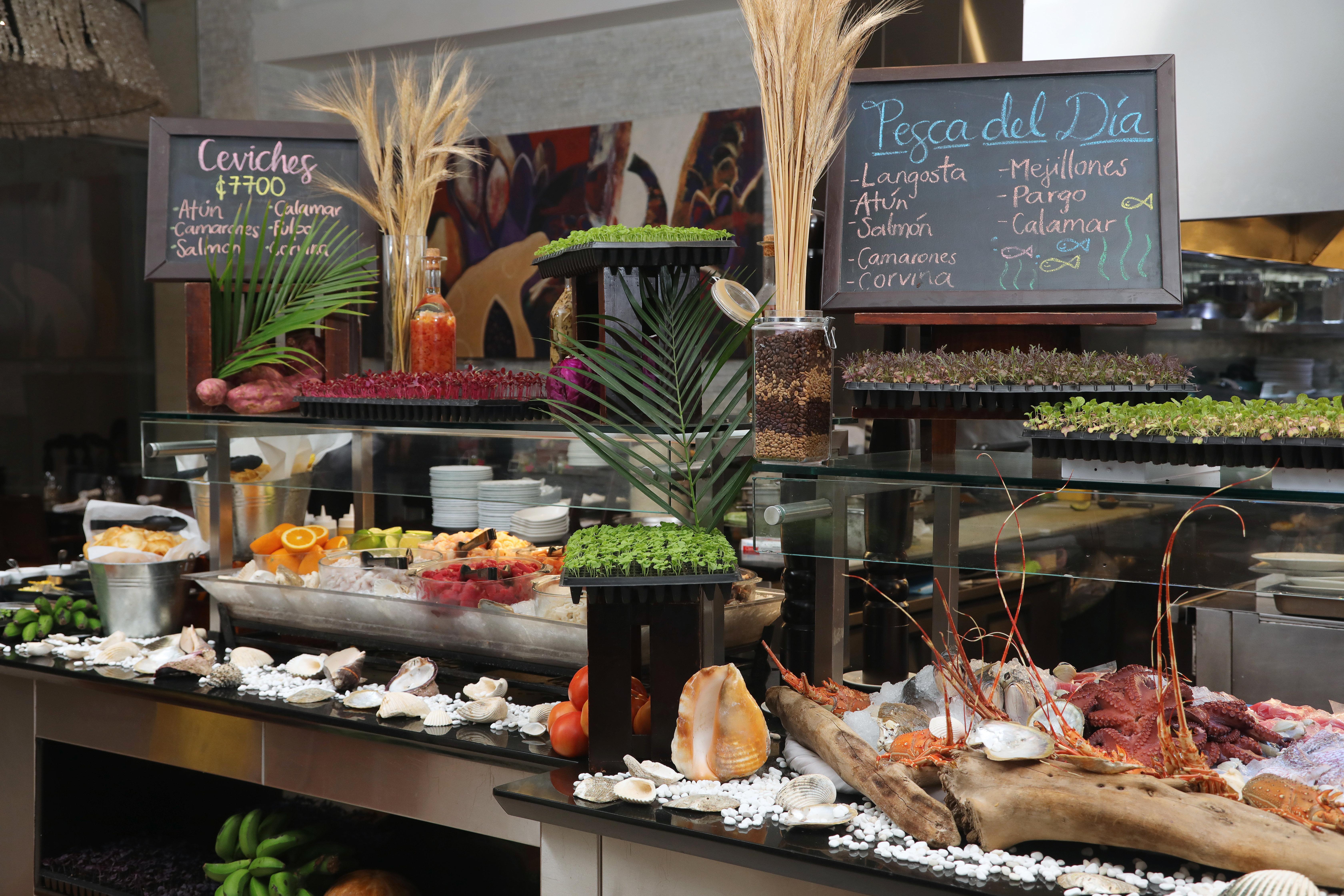 Intercontinental Costa Rica At Multiplaza Mall By Ihg San Jose  Bagian luar foto